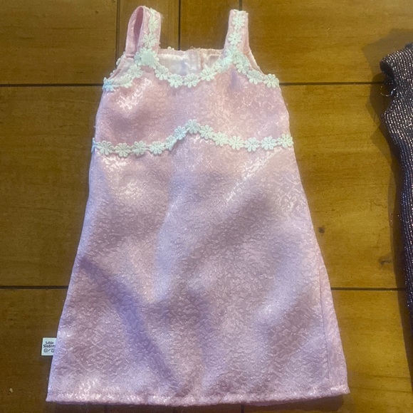 Three Doll Dresses made to fit American Girl Dolls (set of 3) - Picture 4 of 8